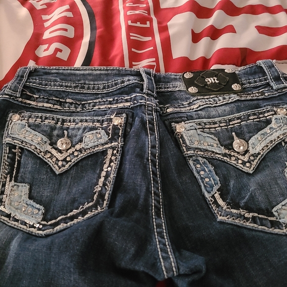 Jeans - Picture 5 of 5